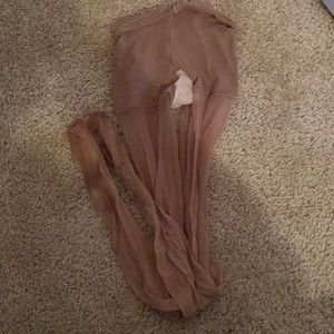 Tan tights